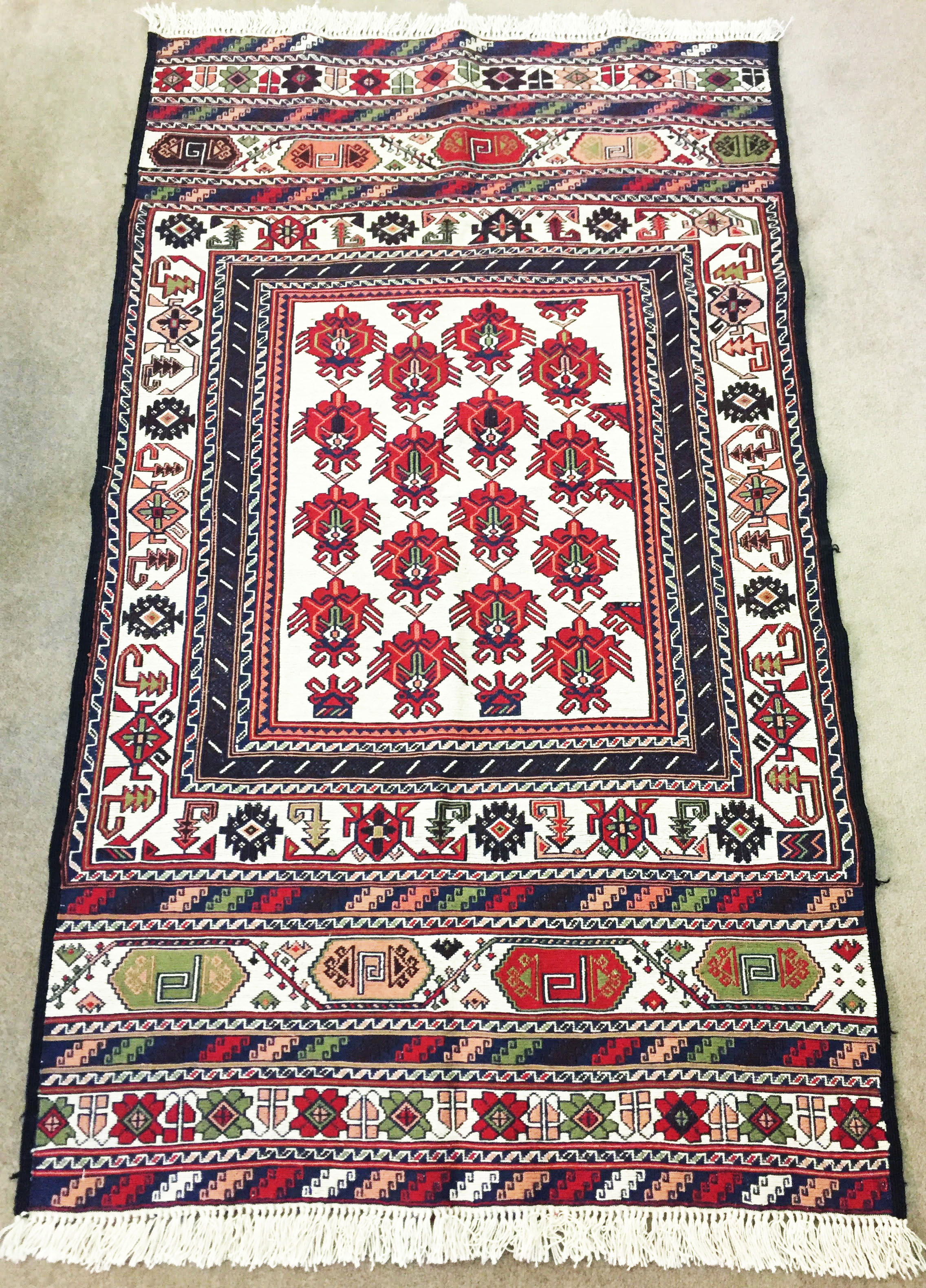 Red Black Rug 157 X 90 Cm Mahboba, Black And Red Rugs Australia